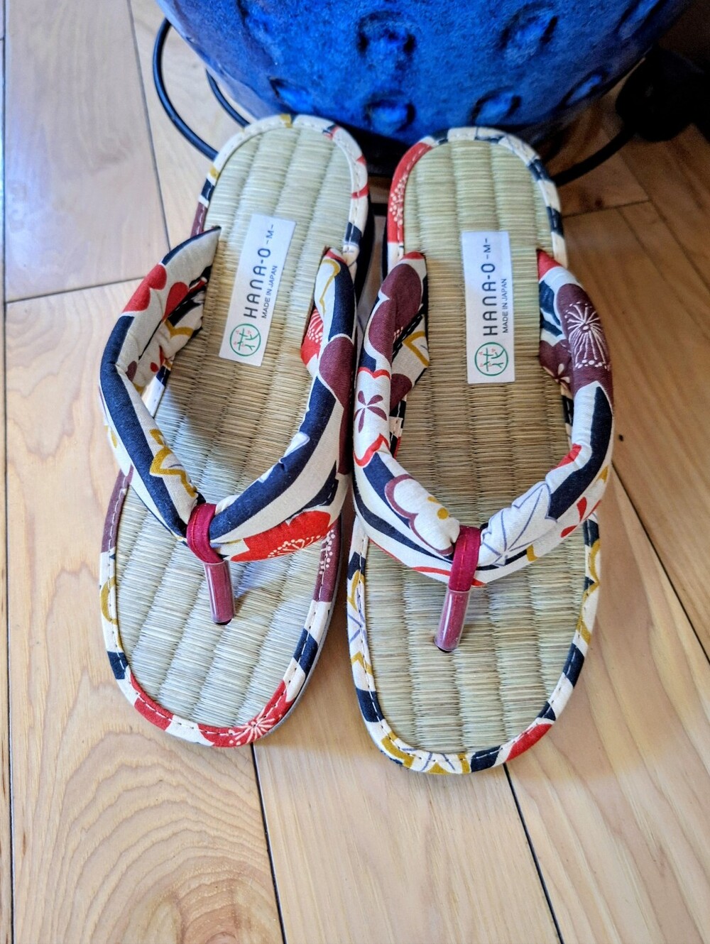 EUC "Hana-O" Japanese-style Floral Zori Sandals -  Straw Insole sandals